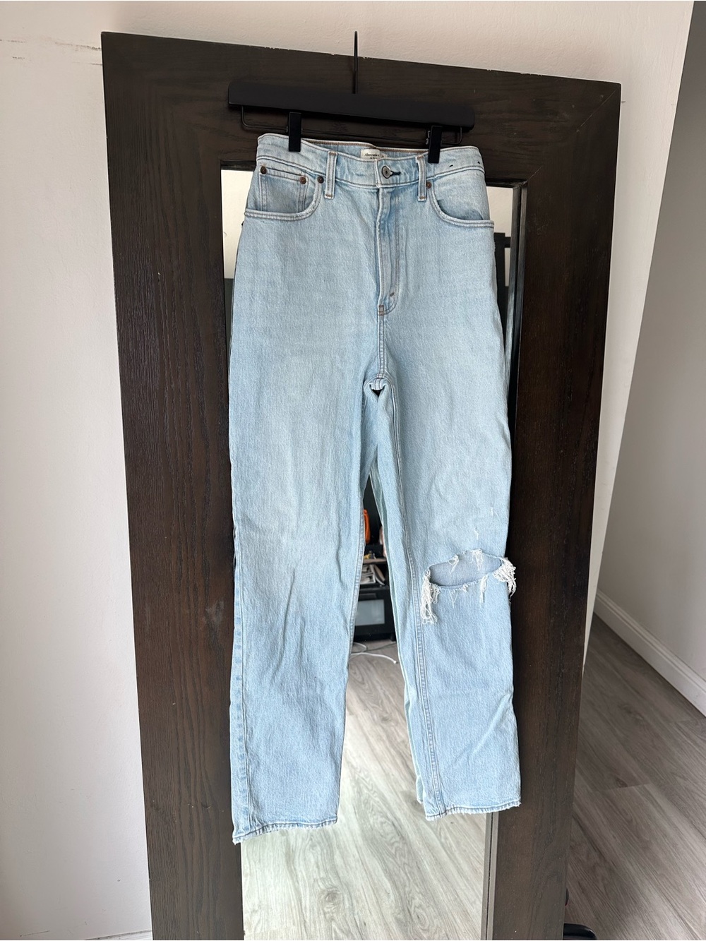 Abercrombie & Fitch 90βs Straight Ultra High Rise Curve Love Jeans
